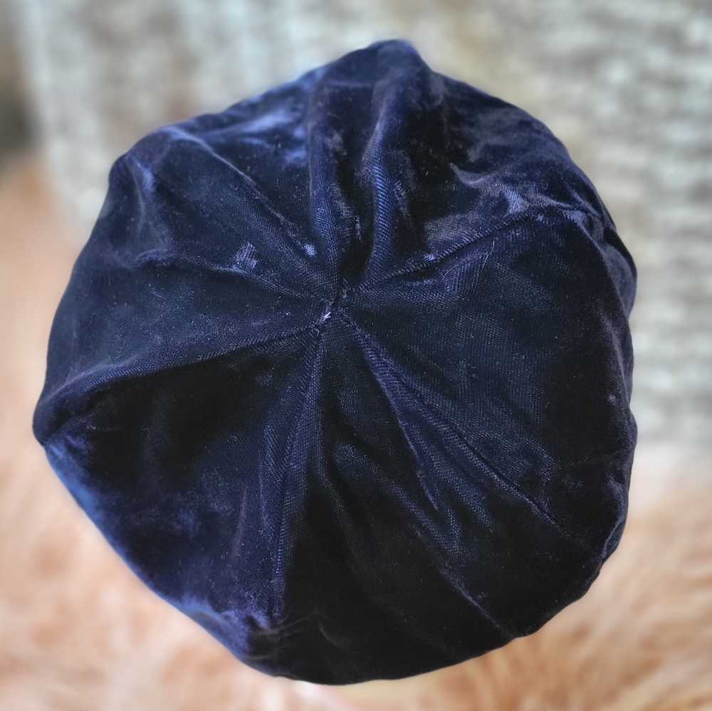 1940s Millinery Luxe Handmade Navy Slouchy Blue Crushed Velvet Beret Turban Hat - Picture 5 of 5